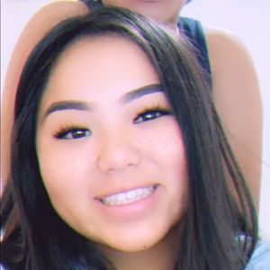 Meet your Posher, Lena